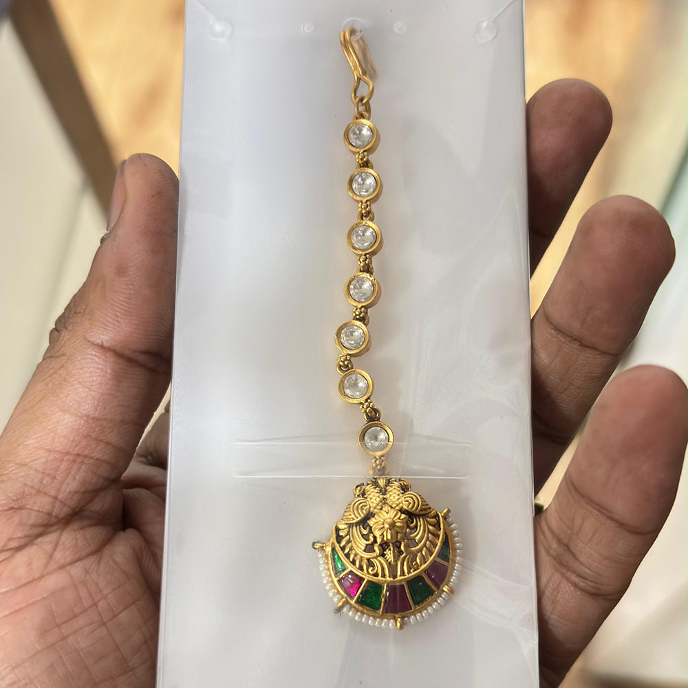 Jewel Addiction Graceful Pota Stone And Pearl Maangtikka