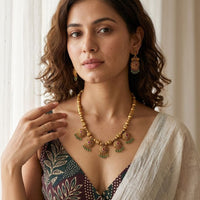 Jewel Addiction Traditional Pota Stone And Pearl Necklace Set