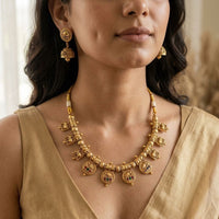Jewel Addiction Traditional Pota Stone And Pearl Necklace Set