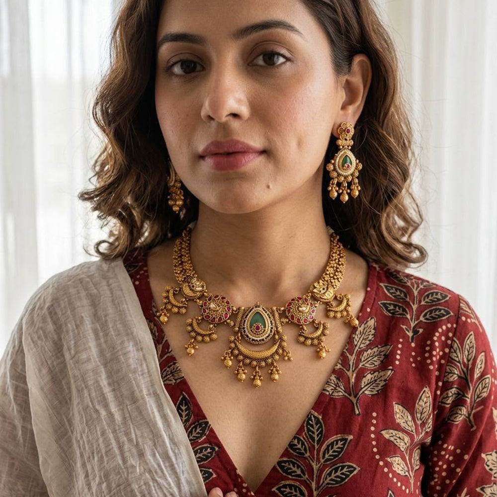 Jewel Addiction Traditional Pota Stone And Pearl Necklace Set
