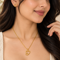 Urthn Anti Tarnish Chain Necklace with Heart Pendant & Matching Earrings for Women
