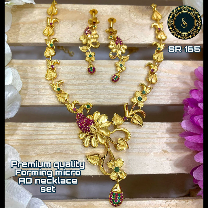 Siara Collections Forming Gold Pota Stone Necklace Set