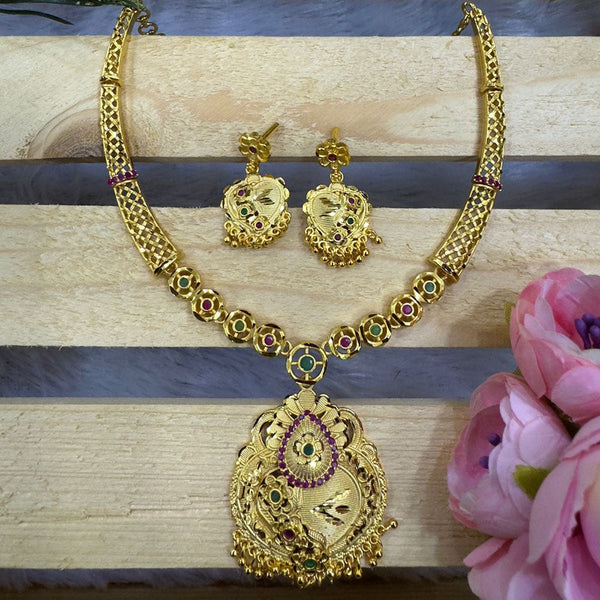 Siara Collections Forming Gold Plated Pota Stone Necklace Set
