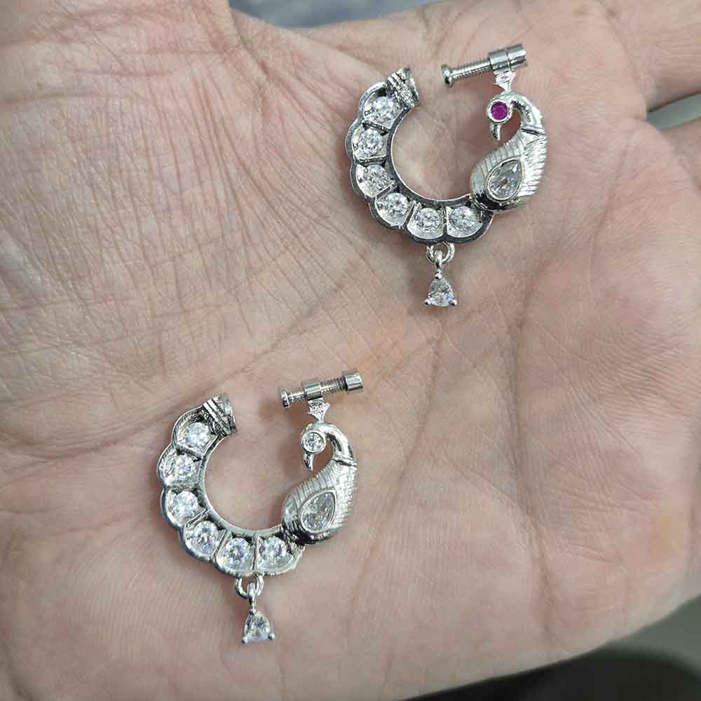 JCM Austrian Stone Nose Ring