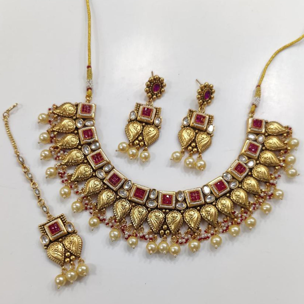 JCM Kundan And Pearl Necklace Set