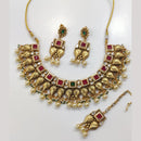 JCM Kundan And Pearl Necklace Set