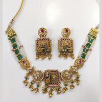 JCM Kundan And Pearl Necklace Set