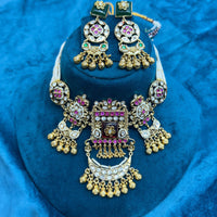 JCM Jewellery Elegant Shine Pota Stone And Pearls Necklace Set
