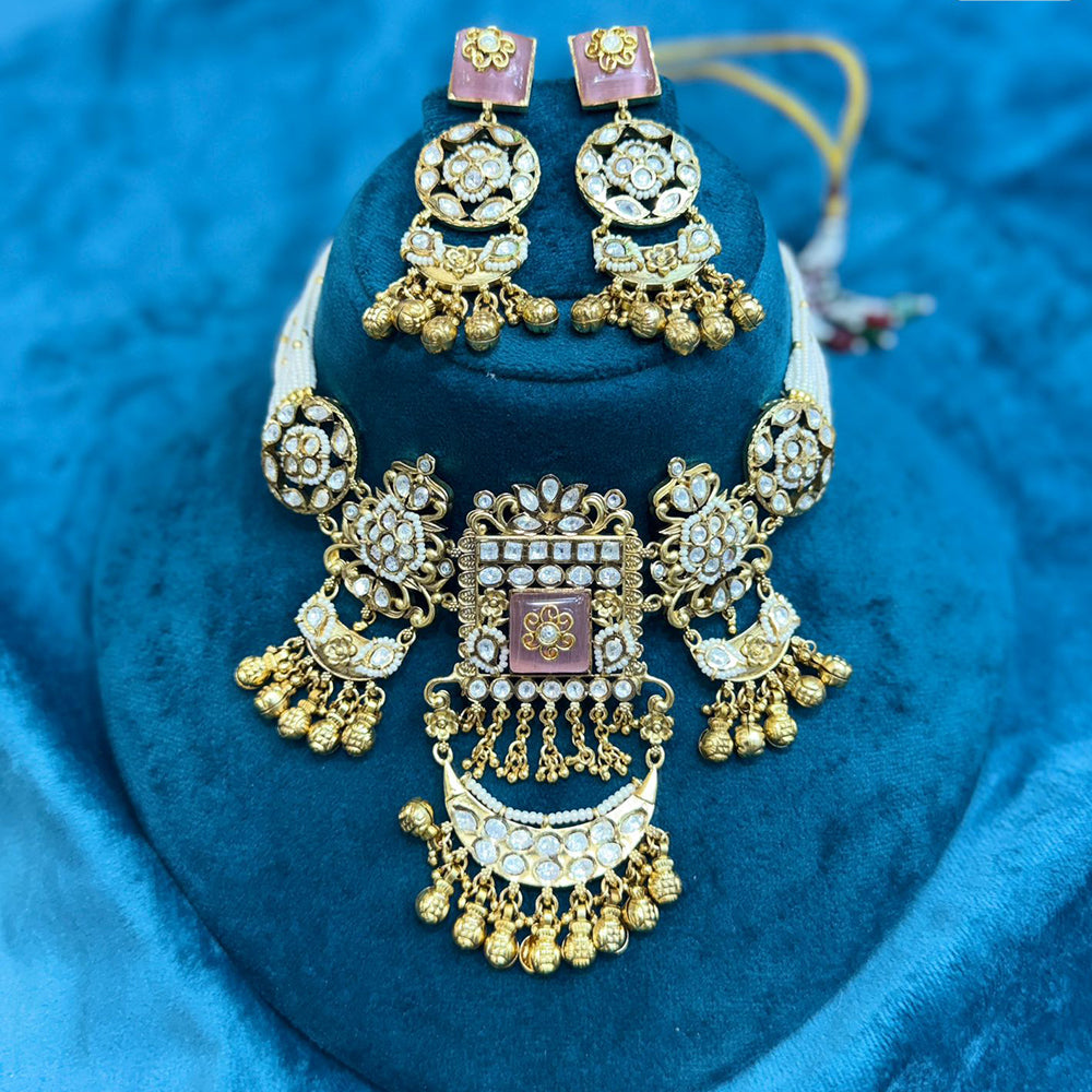 JCM Jewellery Elegant Shine Pota Stone And Pearls Necklace Set