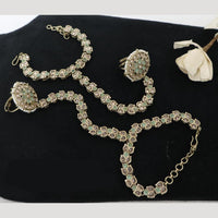 JCM Antique Hand Harness Set with Dual Ring Chains