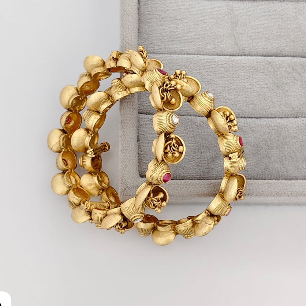 JCM Grand Designer Pota Stone Openable Bangles Set