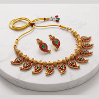 JCM Designer Pota Stone And Pearl Necklace Set