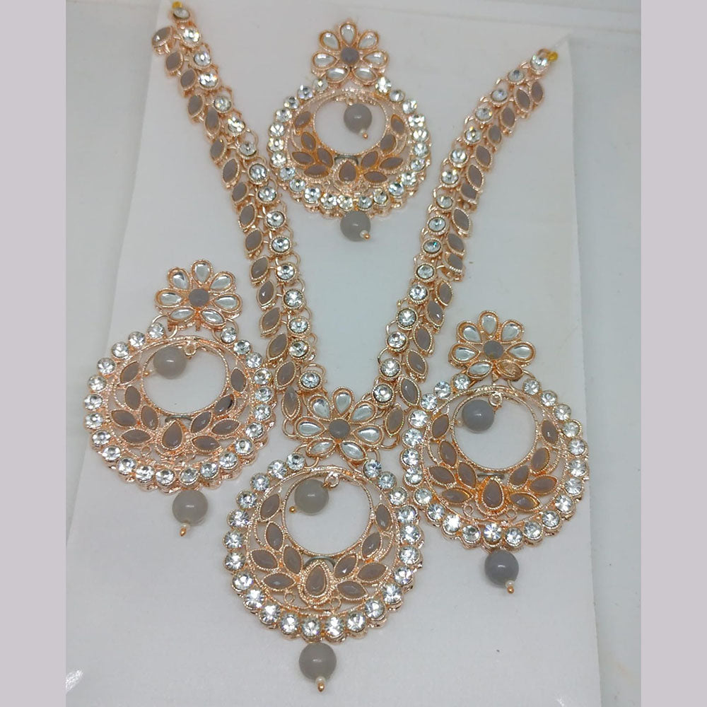 Khushboo Jewellers Premium Crystal And Pearl Wedding Necklace Set with Maangtikka