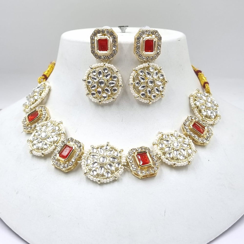 Naitika Arts Gold Plated Kundan Stone And Pearl Choker Necklace Set