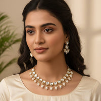 Naitika Arts Luxury Kundan Stone And Beads Necklace Set