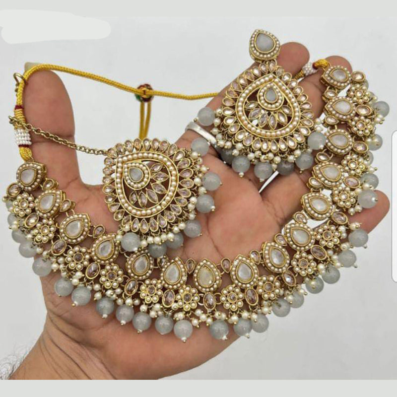 Shree Chamunda Jewellers Crystal Stone Necklace Set