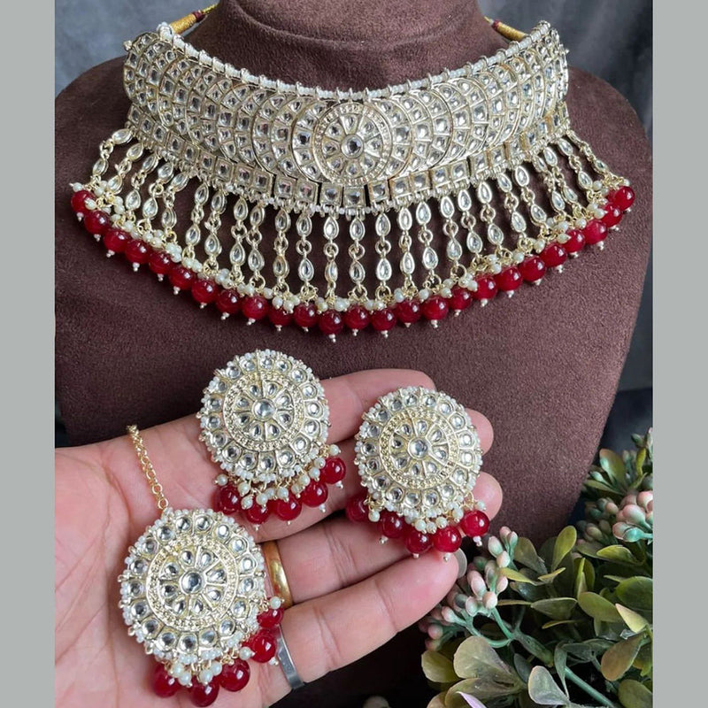 Shree Chamunda Jewellers Gold Plated Kundan Stone And Pearls Choker Necklace Set