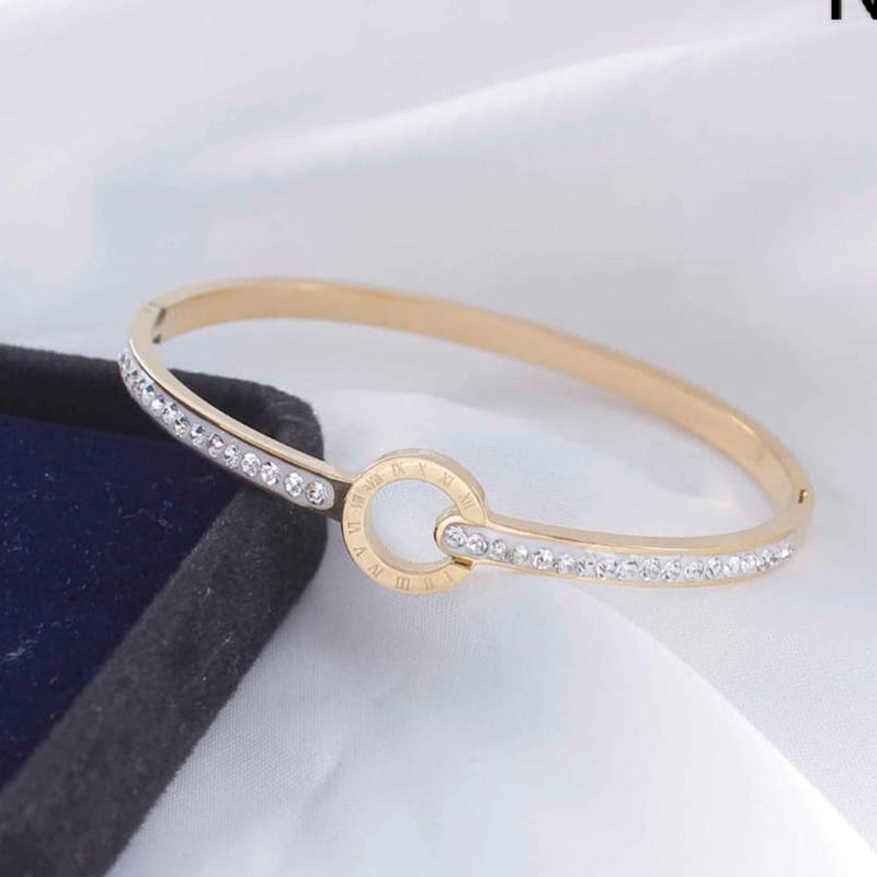 Tarohi Jewels  Gold Plated  Openable Bangle