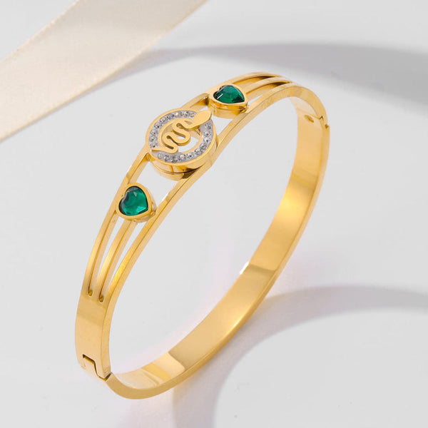 Tarohi Jewels  Gold Plated  Openable Bangle