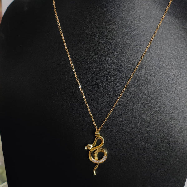 Tarohi Jewels Gold Plated Chain Pendant