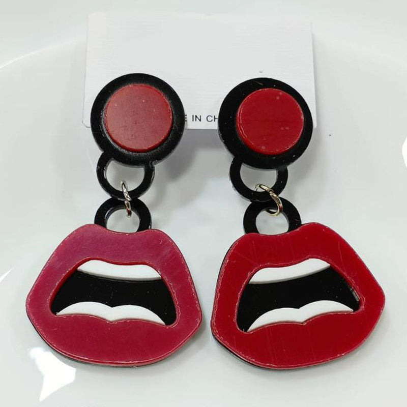 Tarohi Jewels Cute Korean Style Lips Shape Earrings