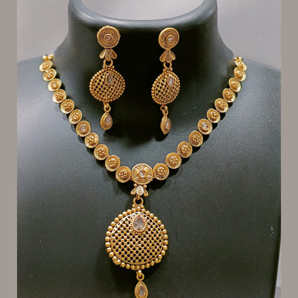 Tarohi Jewels Gold Plated Pota Stone Necklace Set