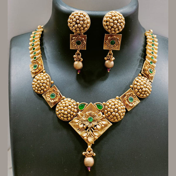 Tarohi Jewels Gold Plated Pota Stone Necklace Set