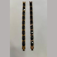 Tarohi Jewels Men's Bracelet
