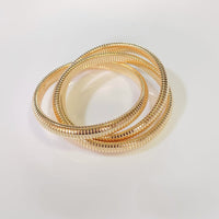 Tarohi Jewels Gold Fancy Openable Bracelet