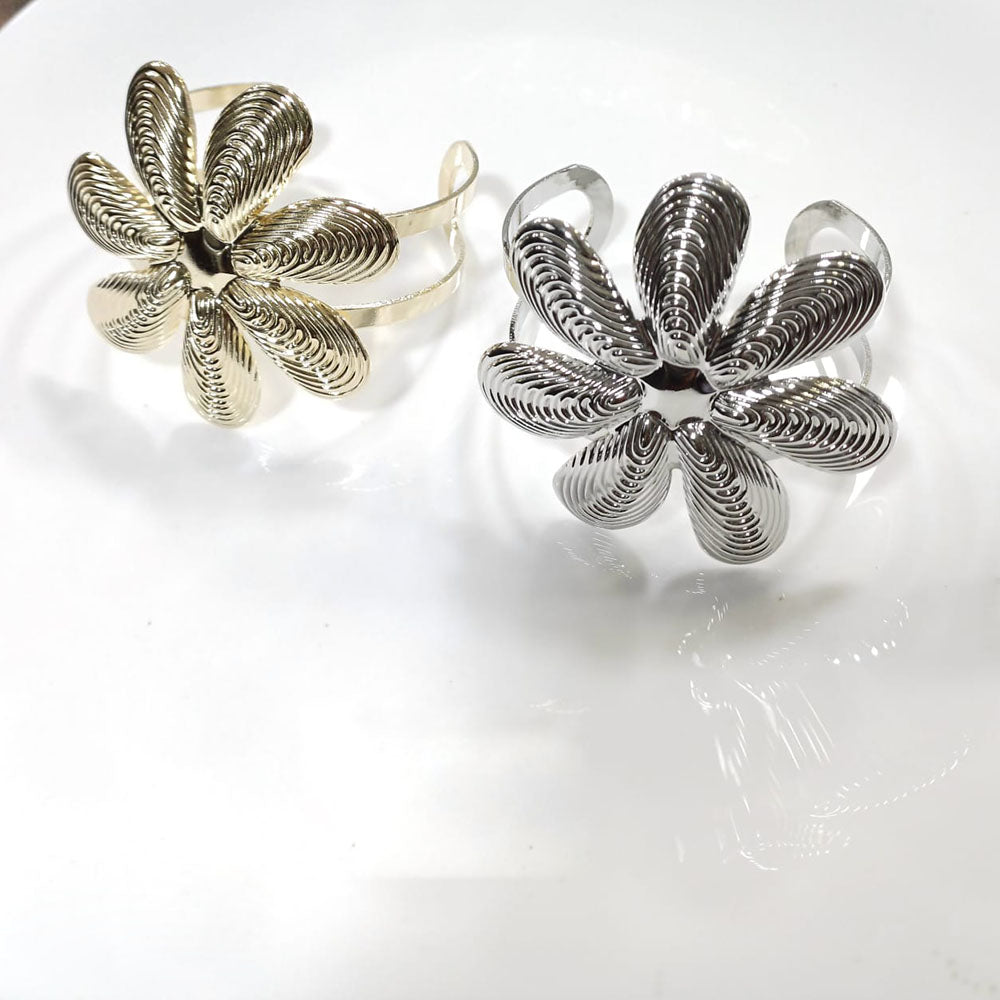 Tarohi Jewels Fancy Rings