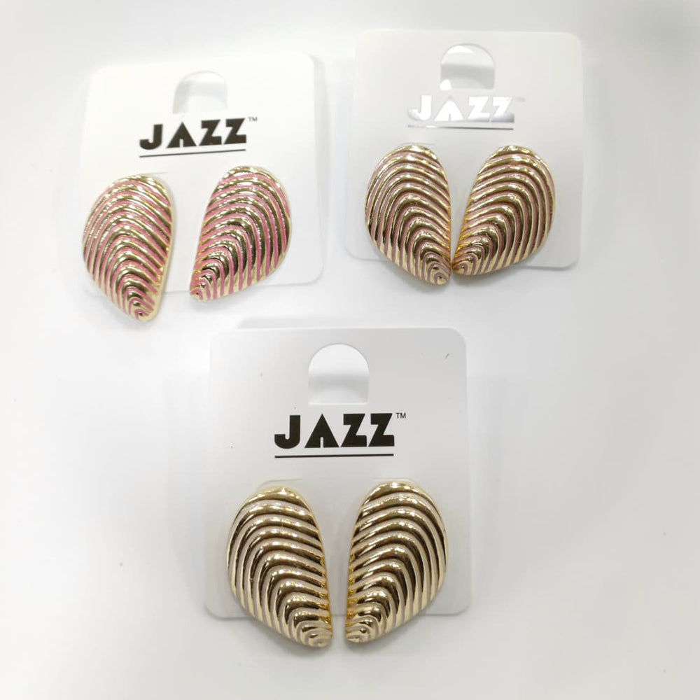 Tarohi Jewels Fancy Studs Earrings