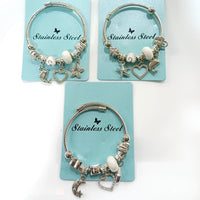 Tarohi Jewels Graceful Beads & Charms Wristwear