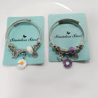 Tarohi Jewels Graceful Beads & Charms Wristwear