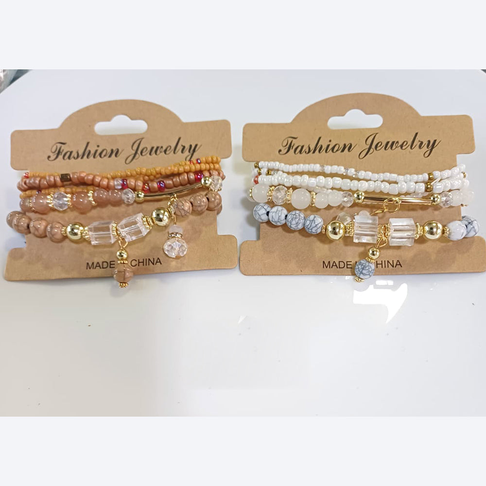 Tarohi Jewels Graceful Beads & Charms Wristwear