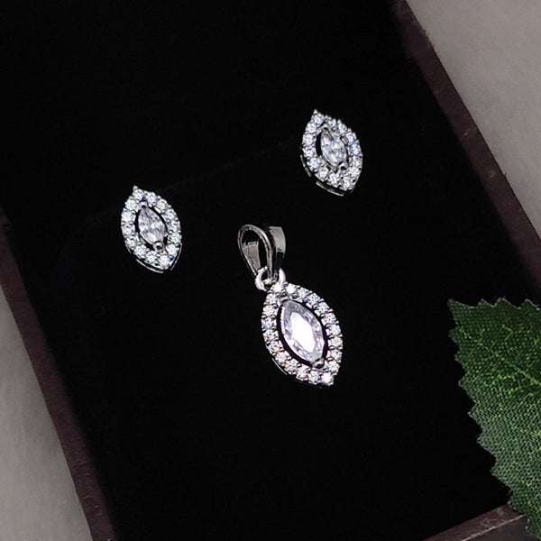 Aamrapali Silver Plated Pendant Set (Without Chain)