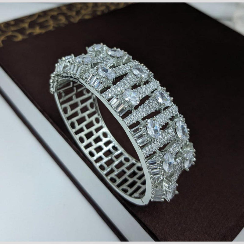 Aamrapali Silver Plated American Diamond  Bracelet