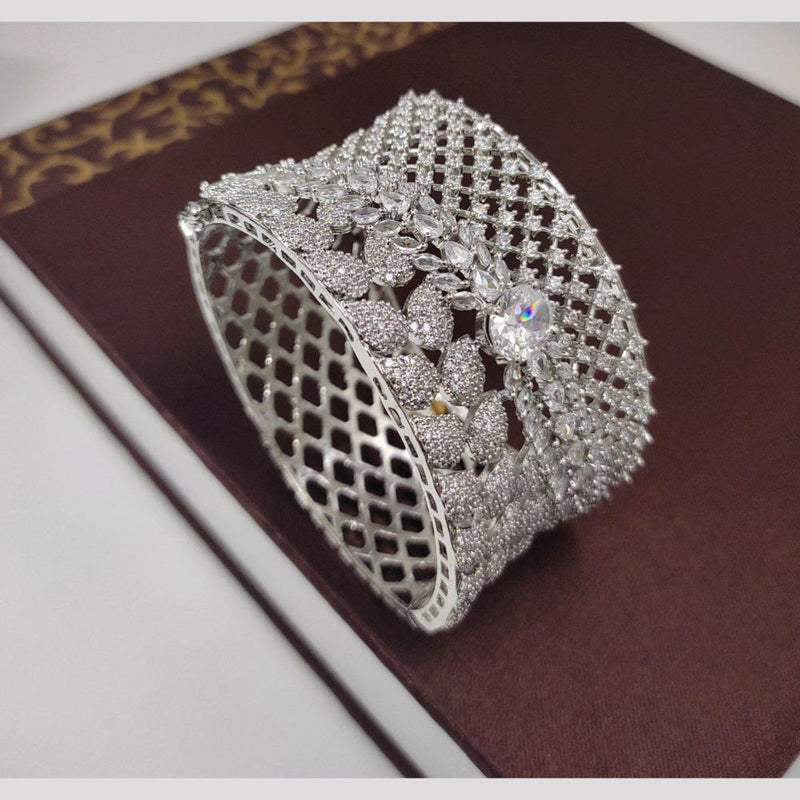 Aamrapali Silver Plated American Diamond  Bracelet