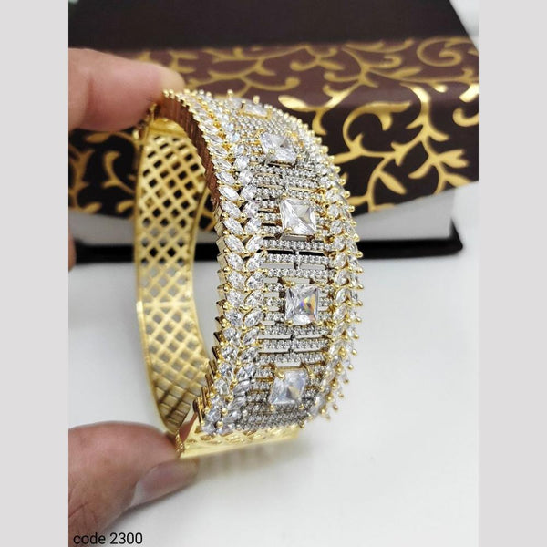 Aamrapali Gold Plated American Diamond  Bracelet