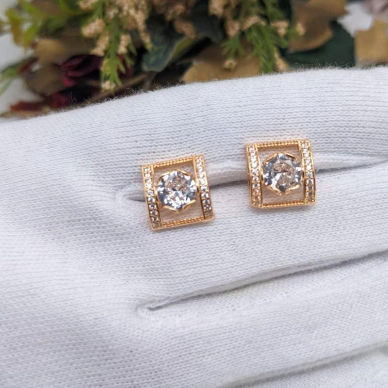 Aamrapali Gold Plated Austrian Stone Studs Earrings