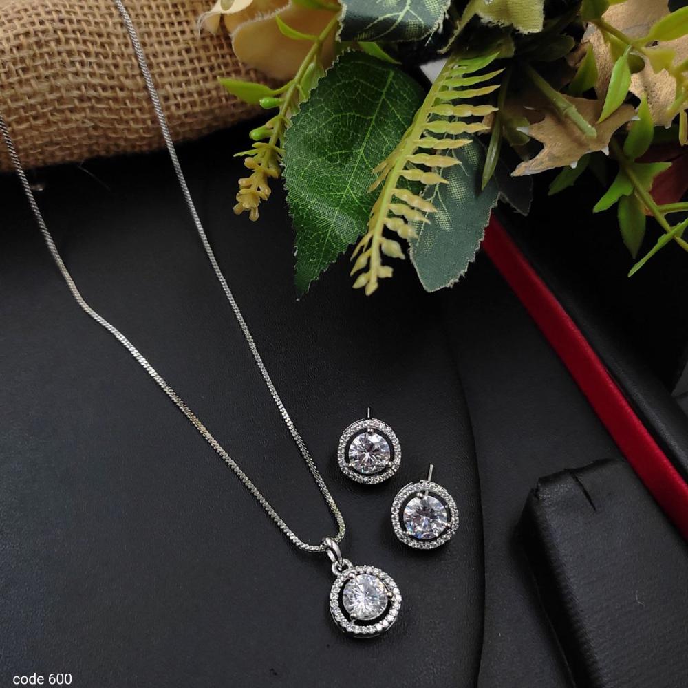 Aamrapali Designer Silver Plated Dazzling Austrian Stones Chain Pendant Set