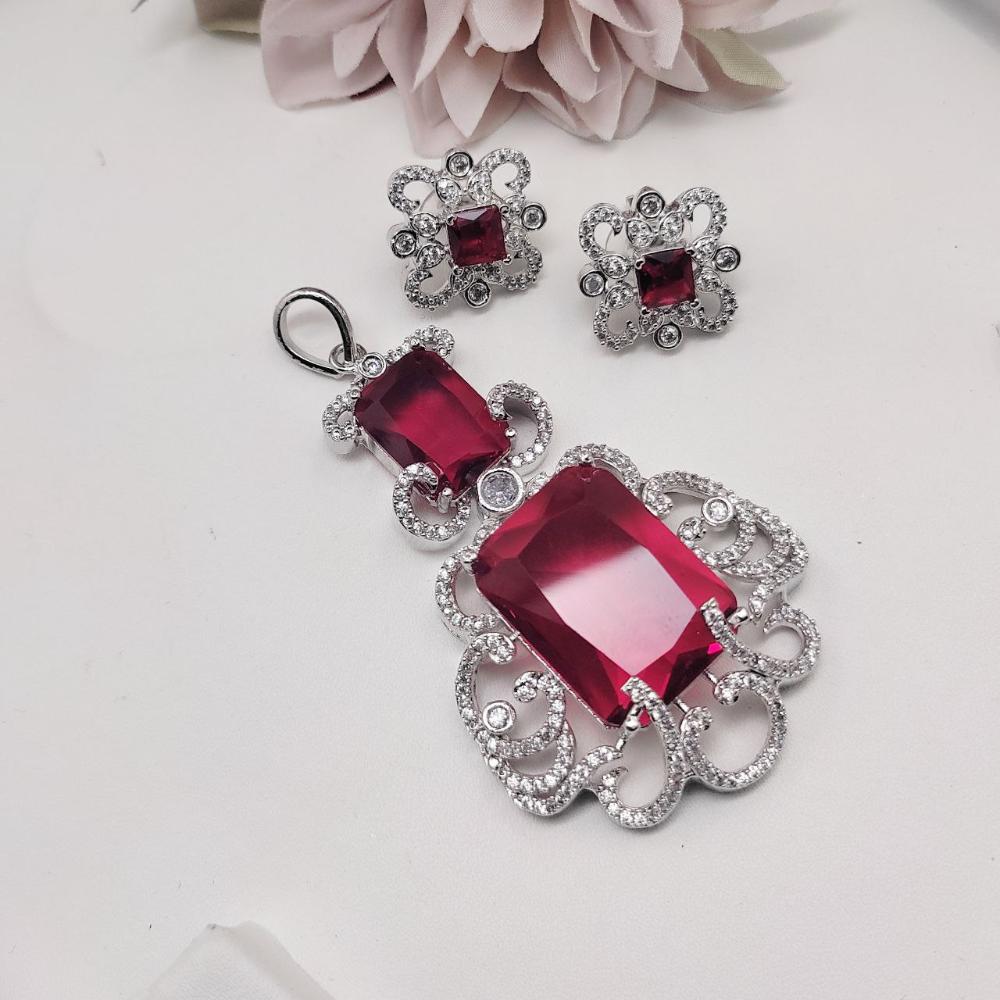Aamrapali Elegant Silver Plated Dazzling American Diamonds Chain Pendant Set
