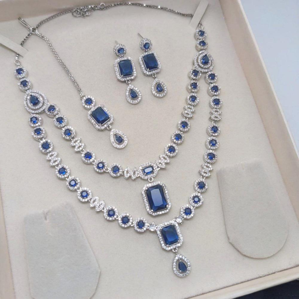 Aamrapali Glamour Silver Shine American Diamond Necklace Set