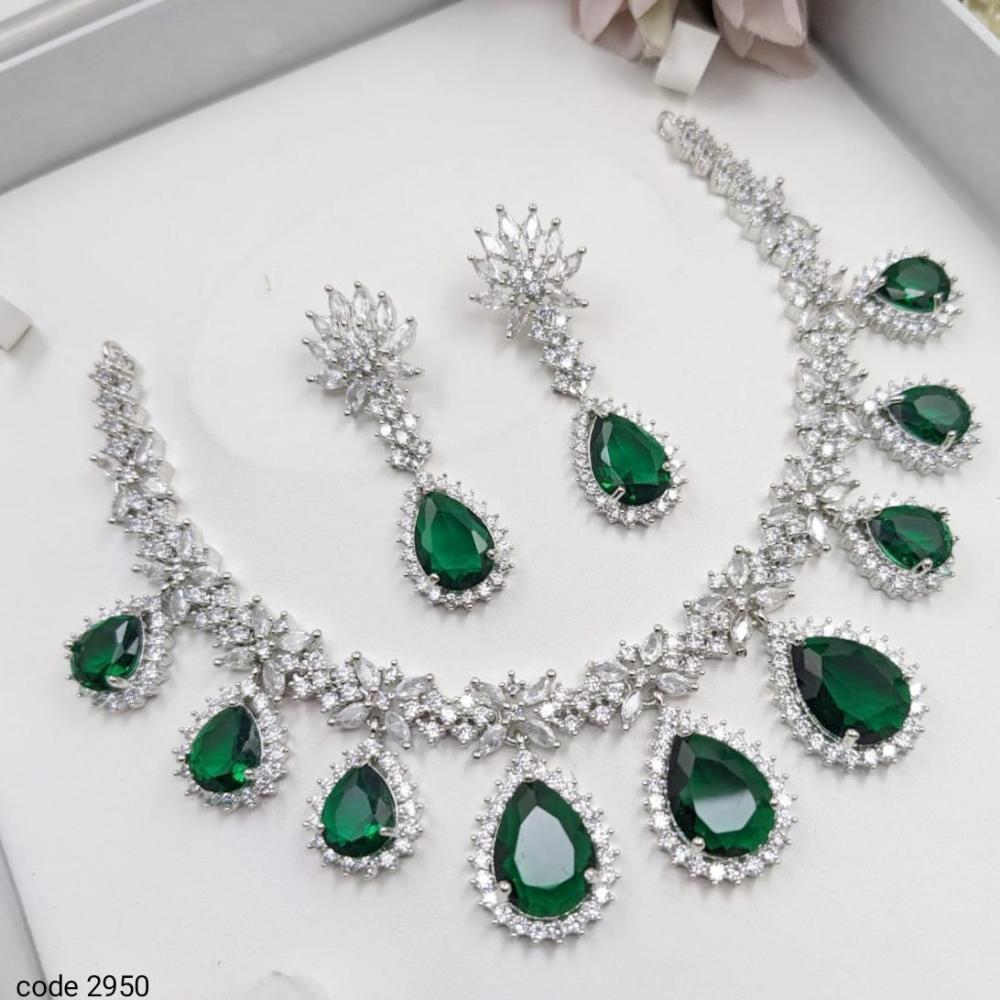 Aamrapali Glamour Silver Shine American Diamond Necklace Set
