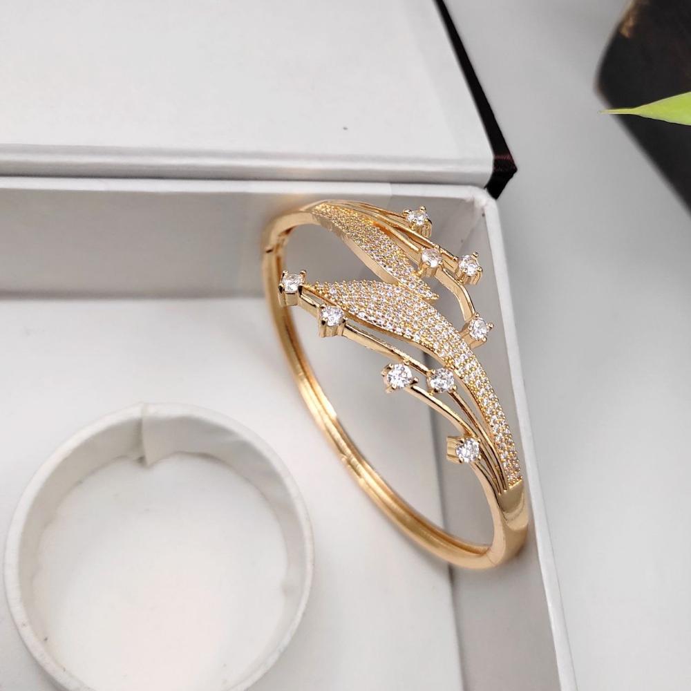 Aamrapali Gold Plated Austrian Stone Bracelet