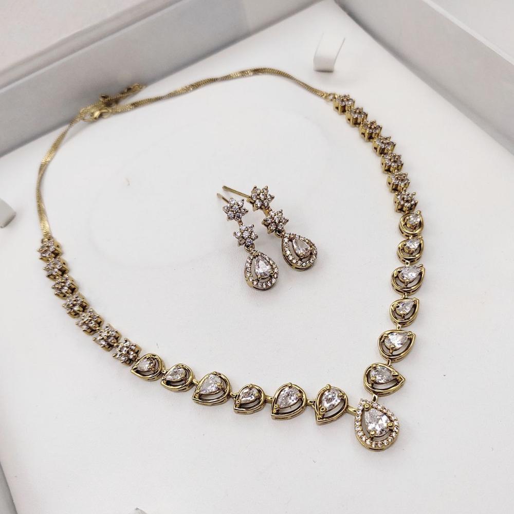 Aamrapali Glamour Gold Plated Shine American Diamond Necklace Set