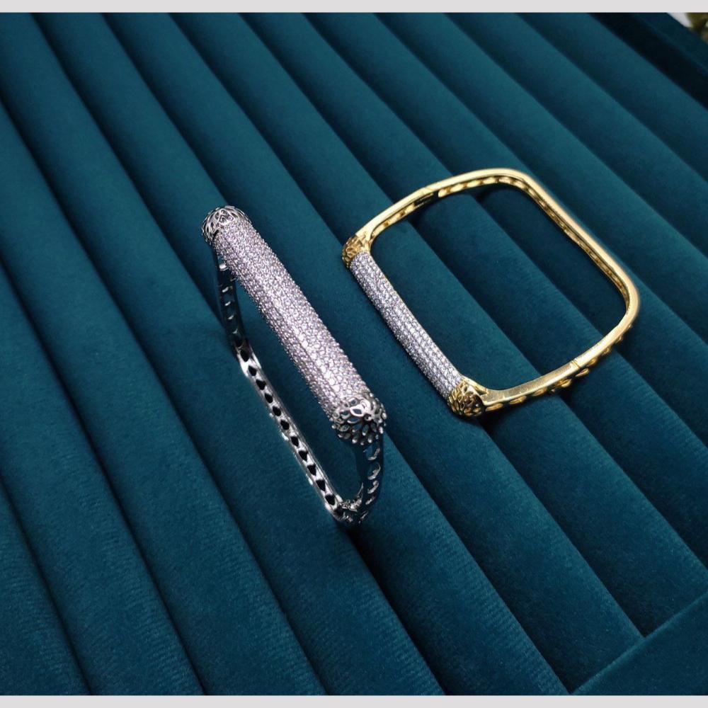 Aamrapali Elegant Sparkling Austrian Stone Delicate Bracelet
