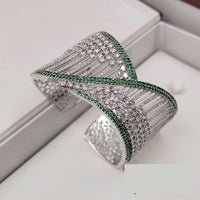 Aamrapali American Diamond Sparkling Modern and Twisted Emerald Bracelet 