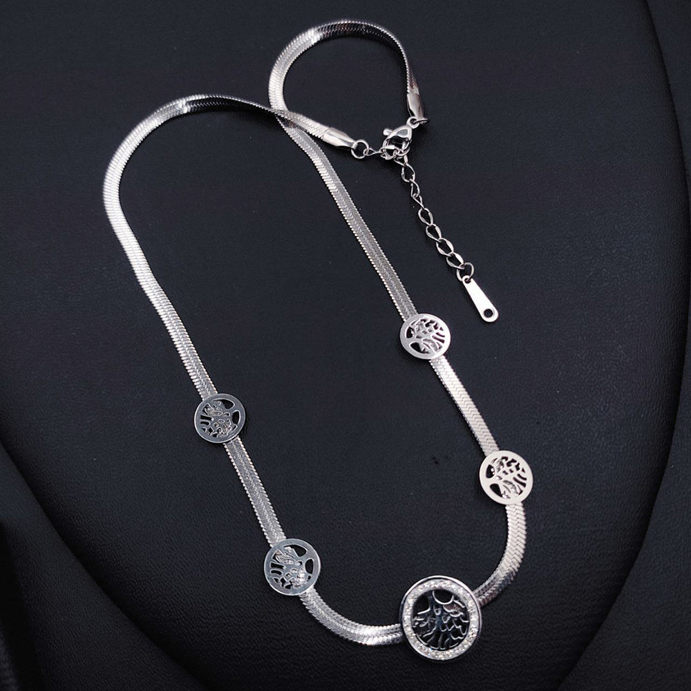 Aamrapali Handcrafted Sparkling Austrian Stone Necklace