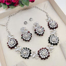 Aamrapali American Dimond And Pearl Necklace Set
