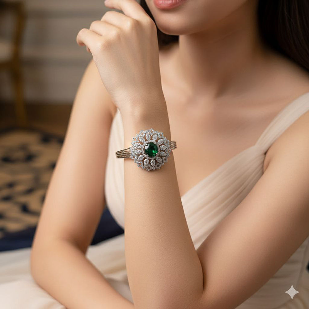 Aamrapali Glamorous American Daimond Bracelet for Special Occasions